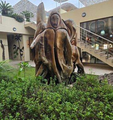 佛法海滩酒店主图