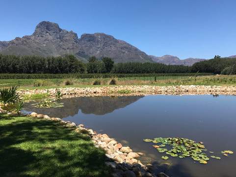 格鲁特•达肯斯恩山脉旅游攻略图片