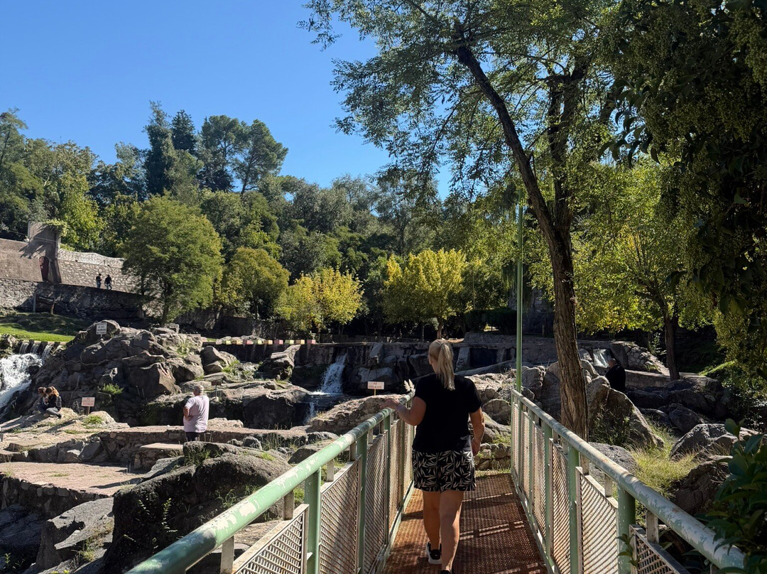 Balneario La Hoya-San Luis必去景点