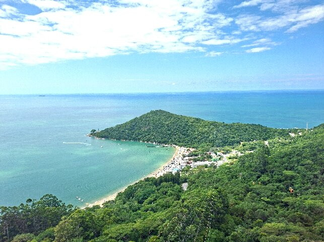 Praia das Laranjeiras-康泊琉海水浴场必去景点