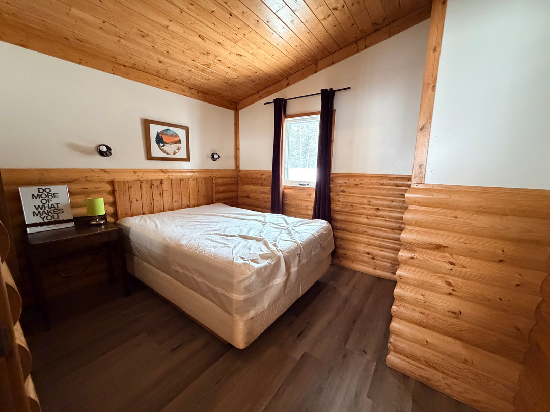 Wellman Lake Lodge