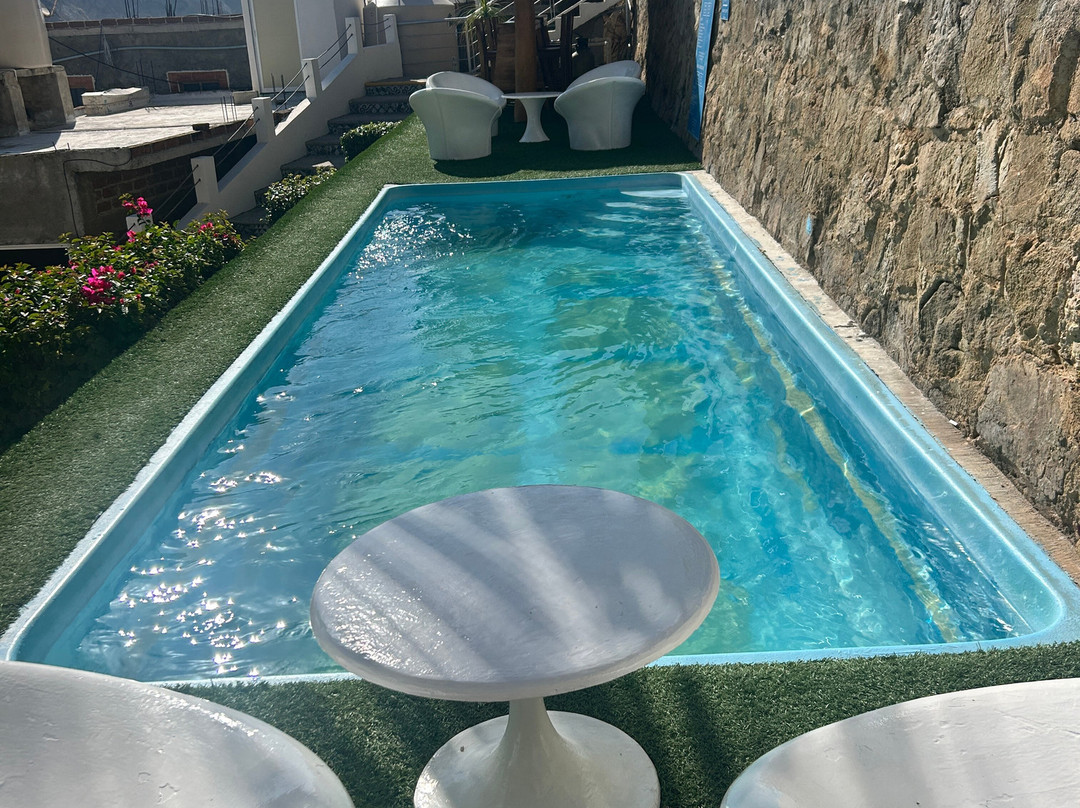 Hotel Acantilado主图