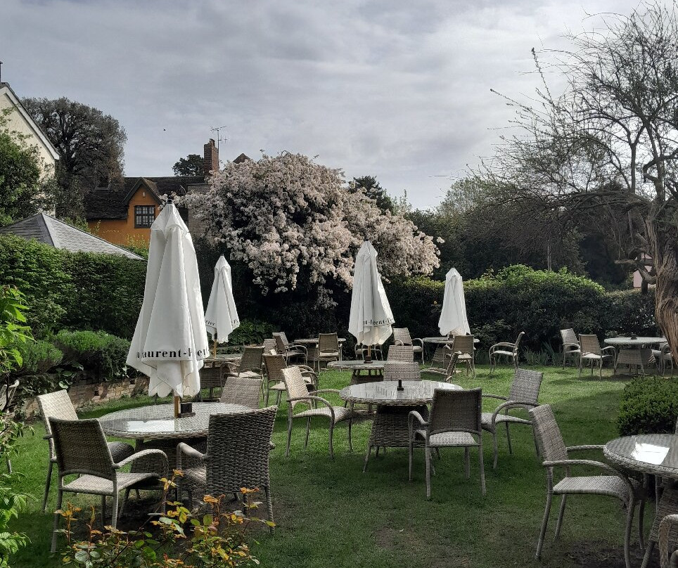 天鹅Spa酒店主图