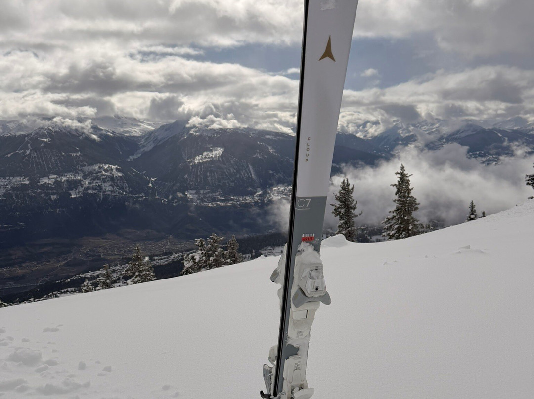 克莱恩大使酒店主图