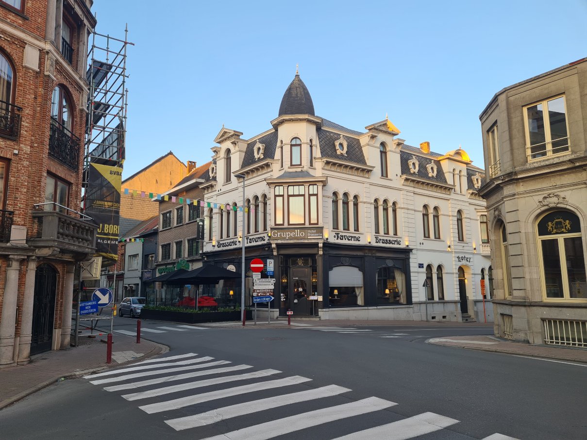 库鲁帕罗酒店-旅行者