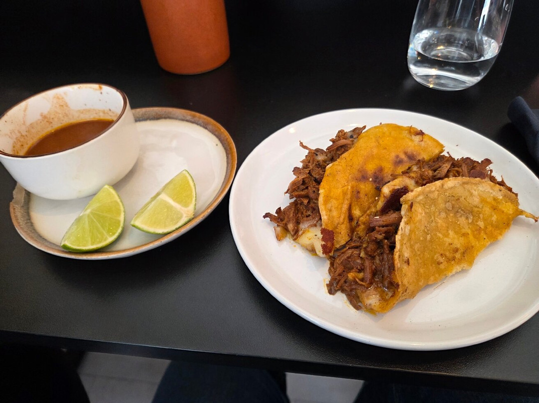 Food For Cowboys Bond St. Taqueria