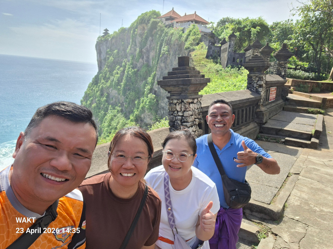 Maxi Bali Tour-库塔必去景点