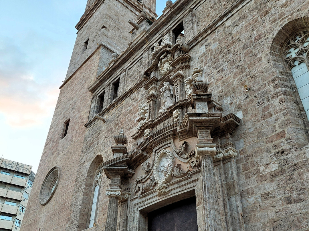Iglesia de los Santos Juanes-巴伦西亚必去景点