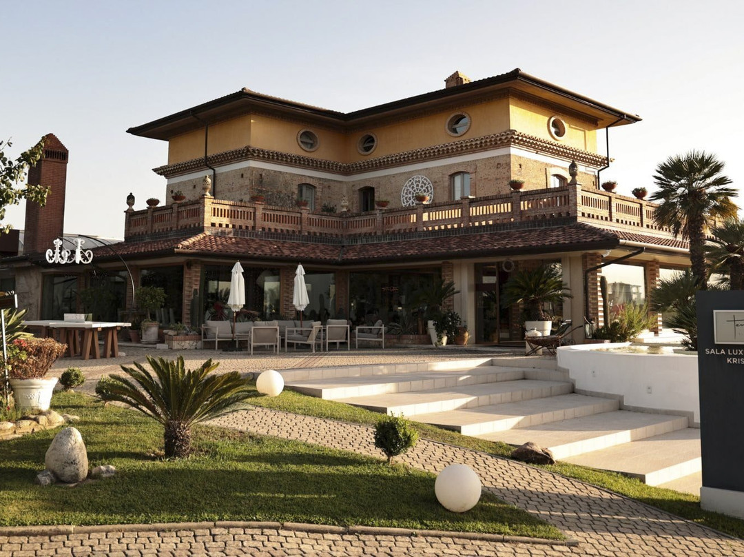 Rota Greca酒店住宿-Una Hotels Tenuta Contessa Farm & Spa Cosenza