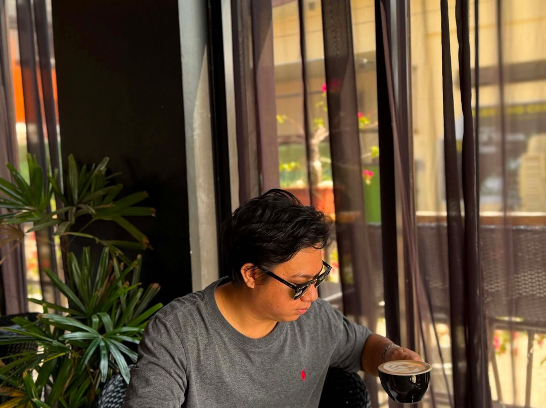 Tinguha Cafe
