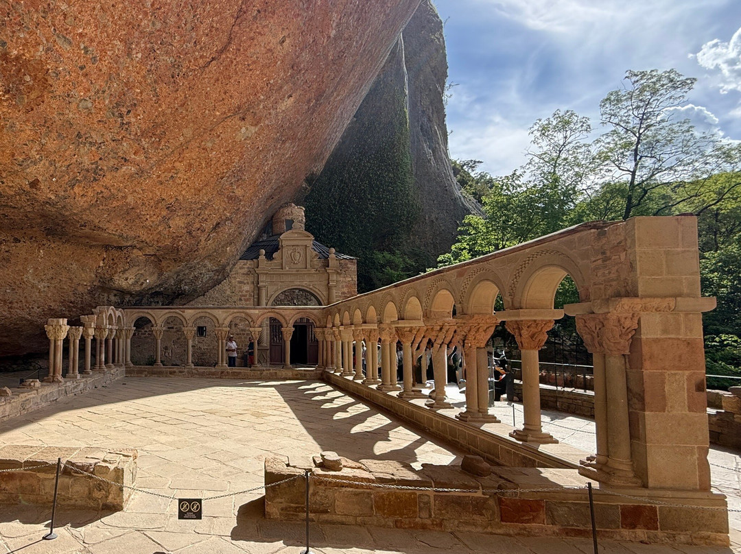 Monastery of San Juan de la Peña-哈卡必去景点