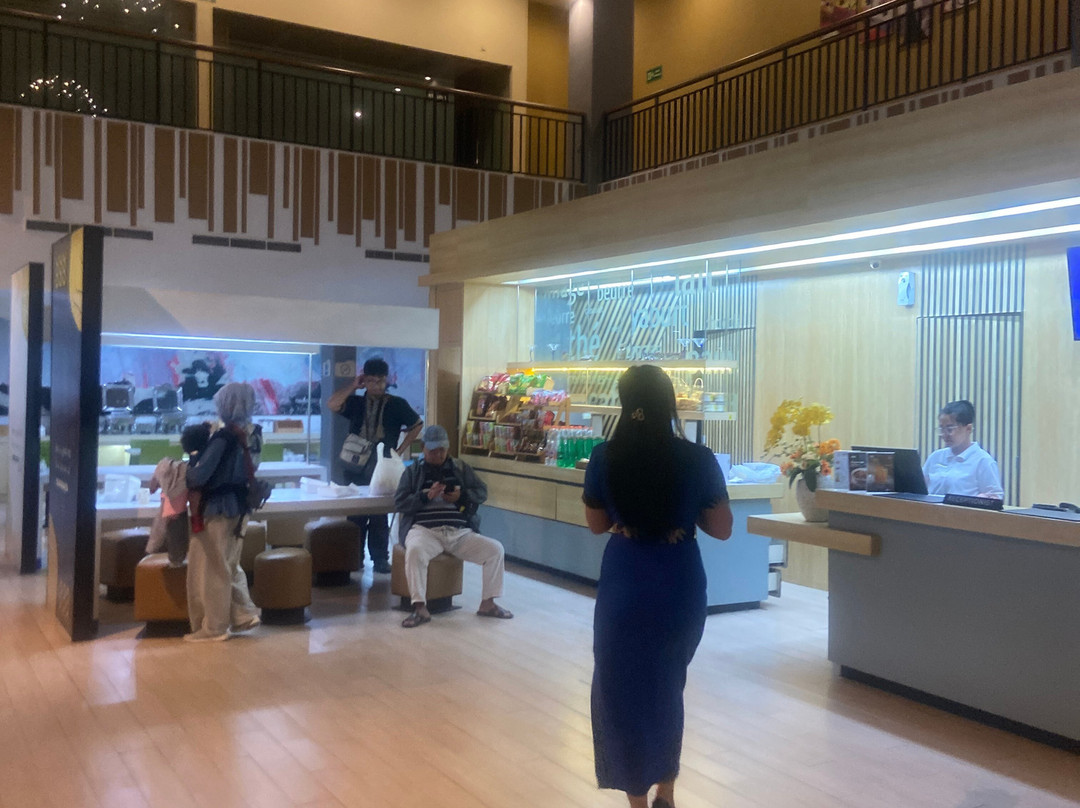 苏拉巴亚机场科迪亚酒店主图