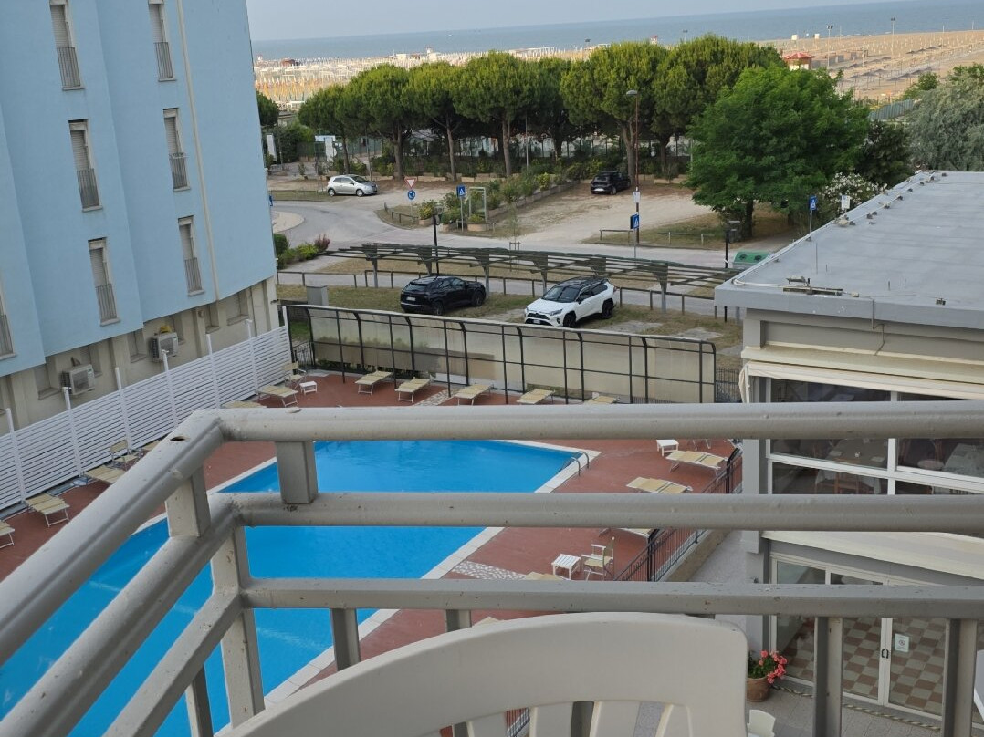 Hotel Plaza主图