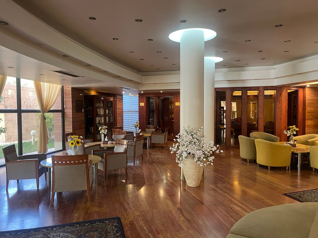 Zanjan Grand Hotel主图