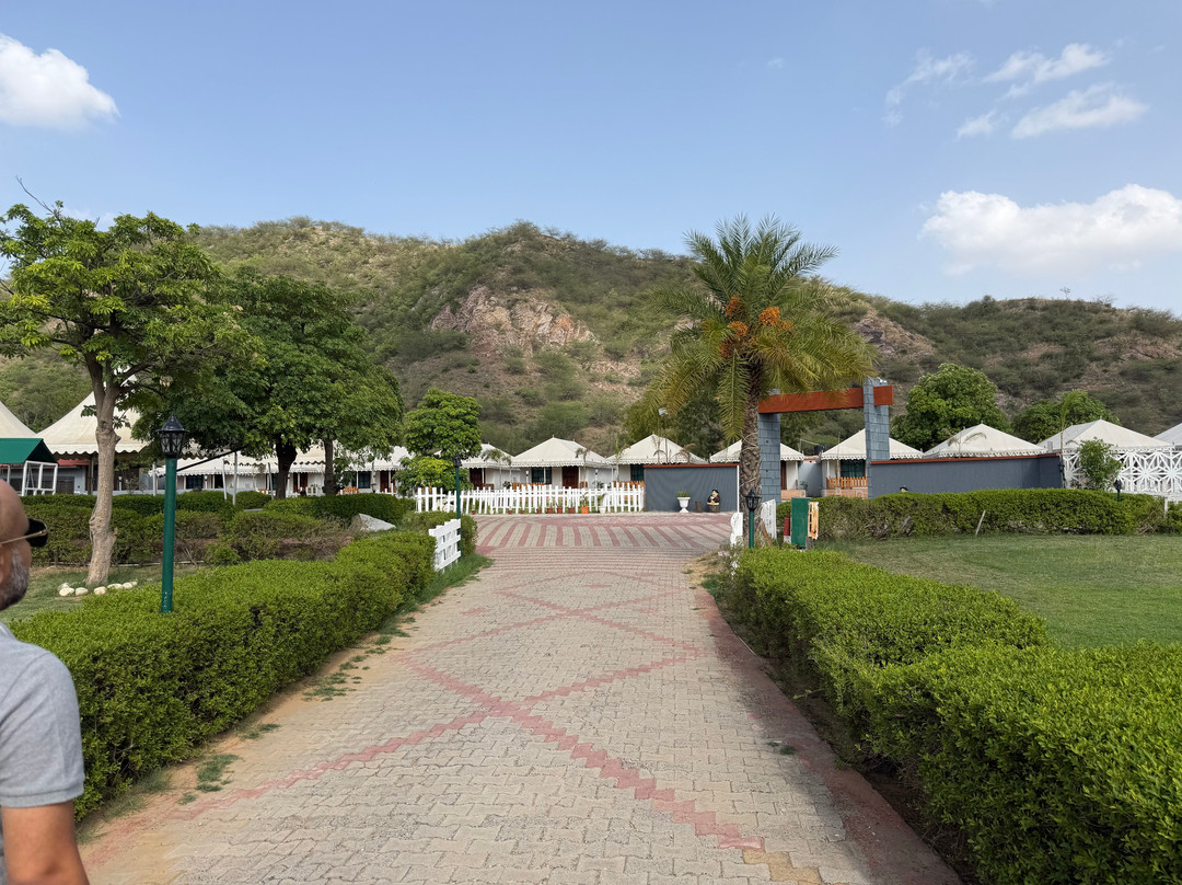 Manohar Villas
