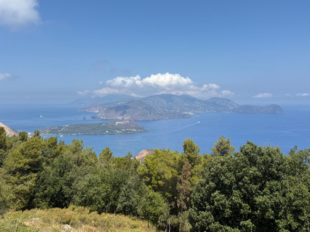 Taxi Santi Vulcano-Isola Vulcano必去景点