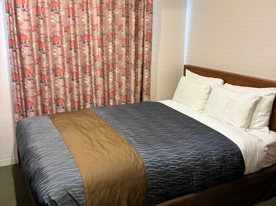 那霸格拉斯丽酒店主图