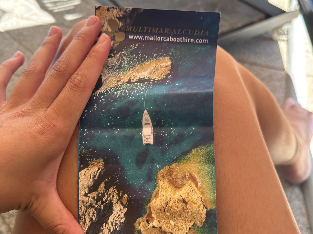 Mallorca Boat Hire-阿尔库迪亚港必去景点