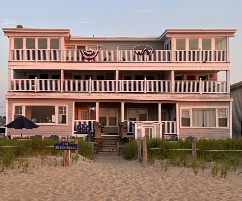 The Beach House-旅行者