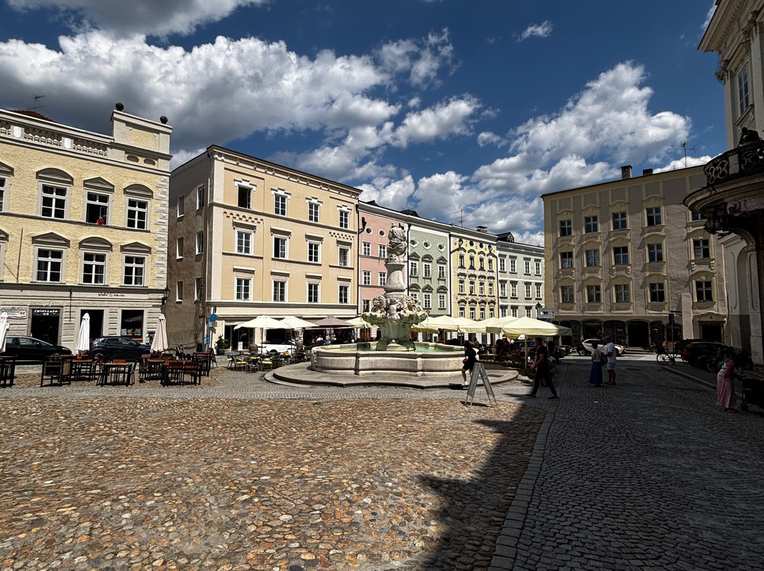 Alte Bischofliche Residenz (Old Bishop's Residence)-帕绍必去景点