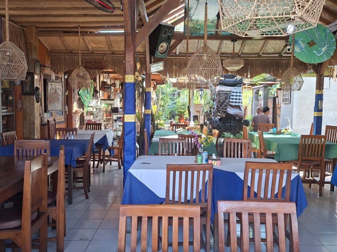 Barclona Guesthouses Lovina主图