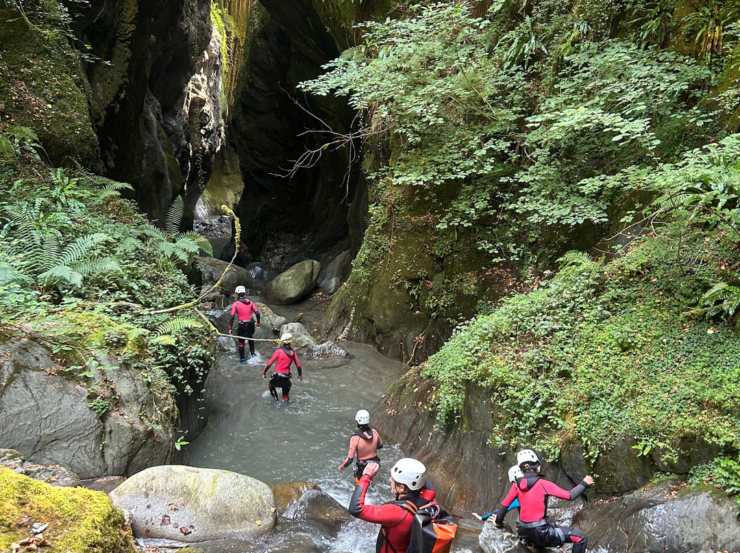 Experience Canyon-Laruns必去景点