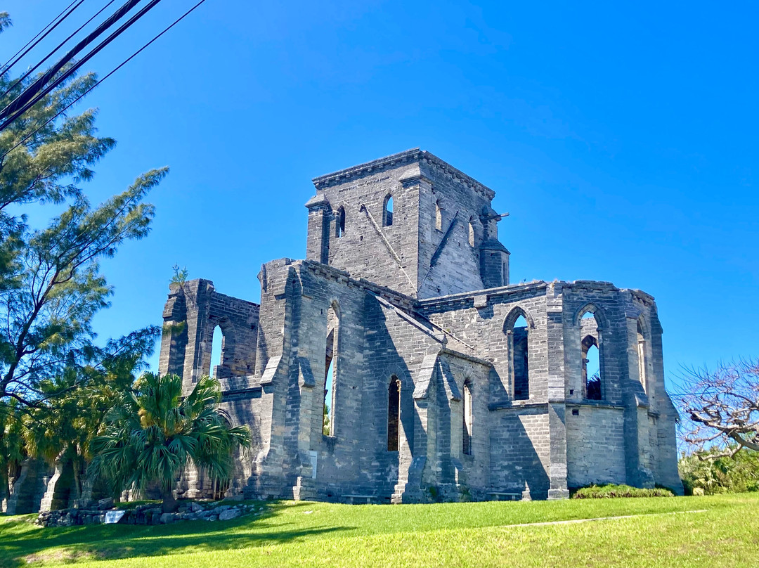 The Unfinished Church-St. George's必去景点