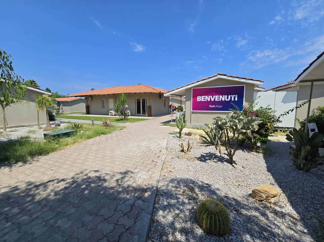 Mongiove酒店住宿-Patti Beach Resort