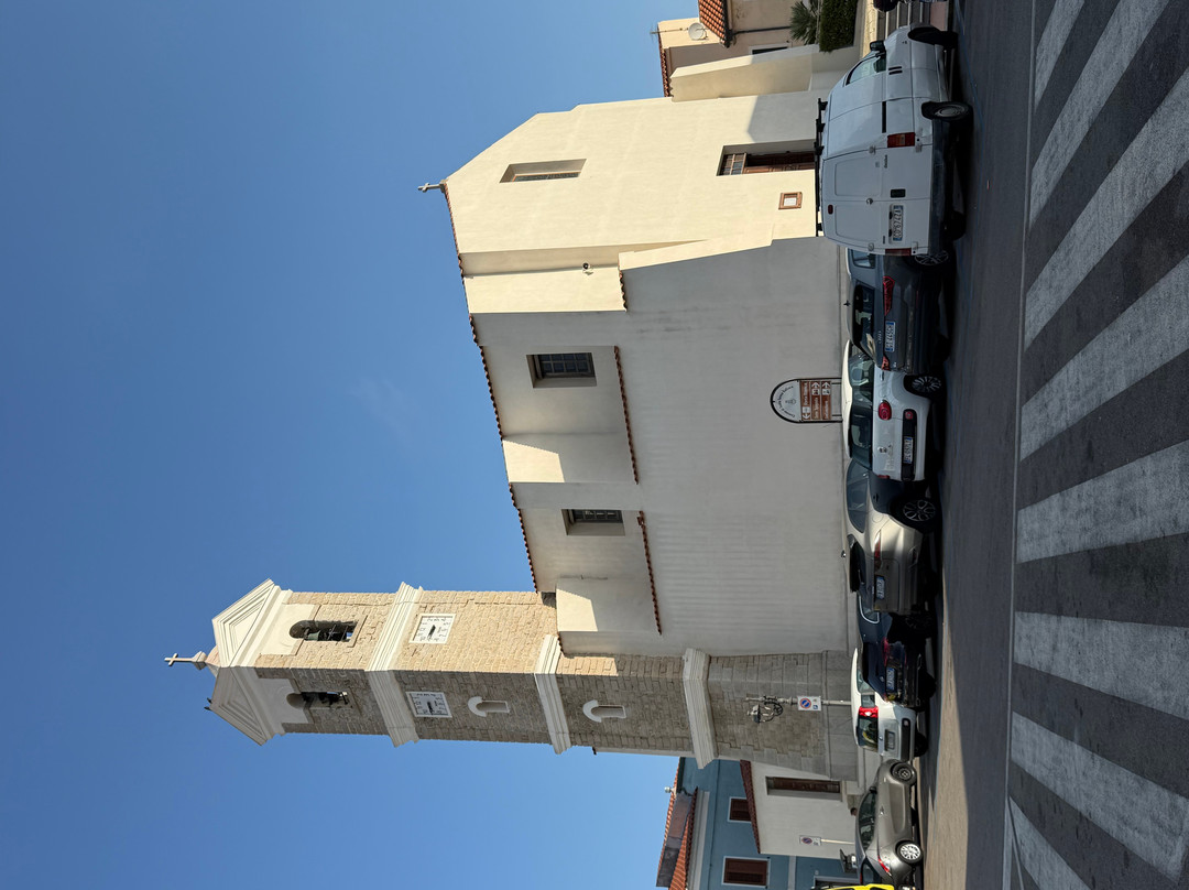 Church of Saint Theresa-圣特雷莎加卢拉必去景点