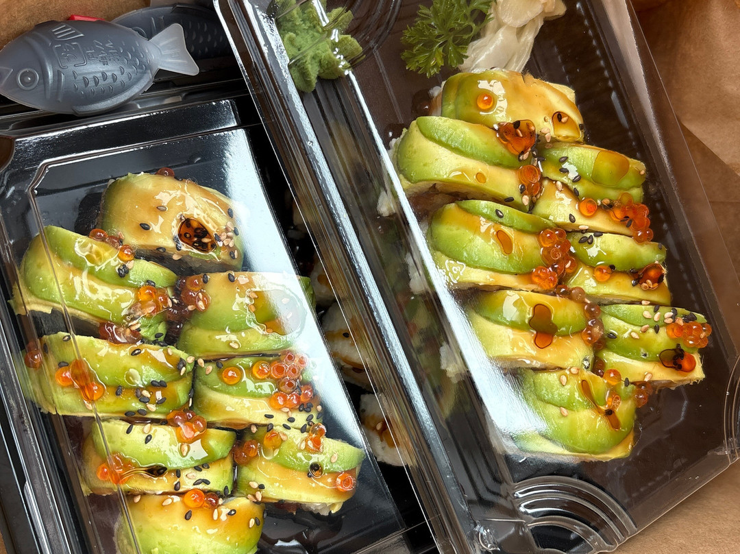 Thaan sushi thai buffet