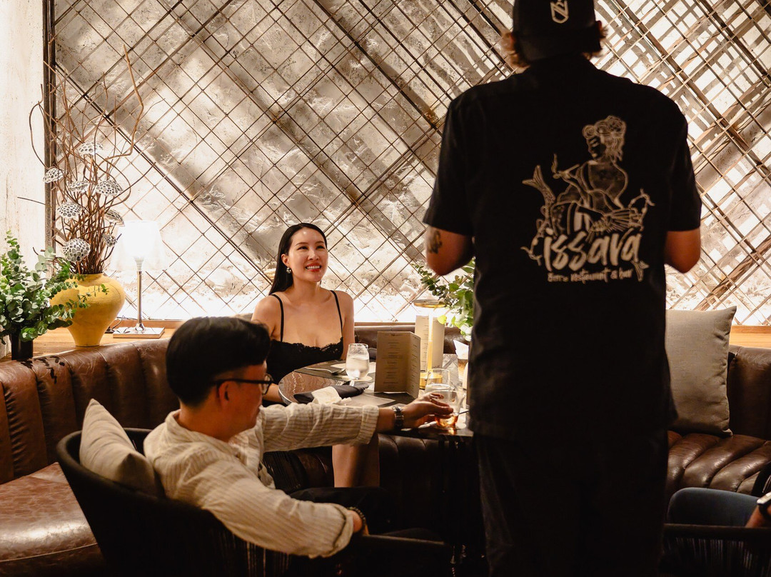 Issara Restaurant & Bar - Boat Avenue