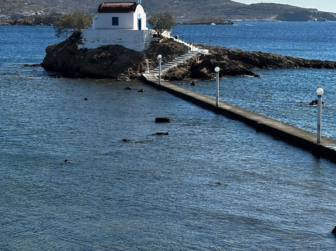 Church of Agios Isidoros-Kokkali必去景点