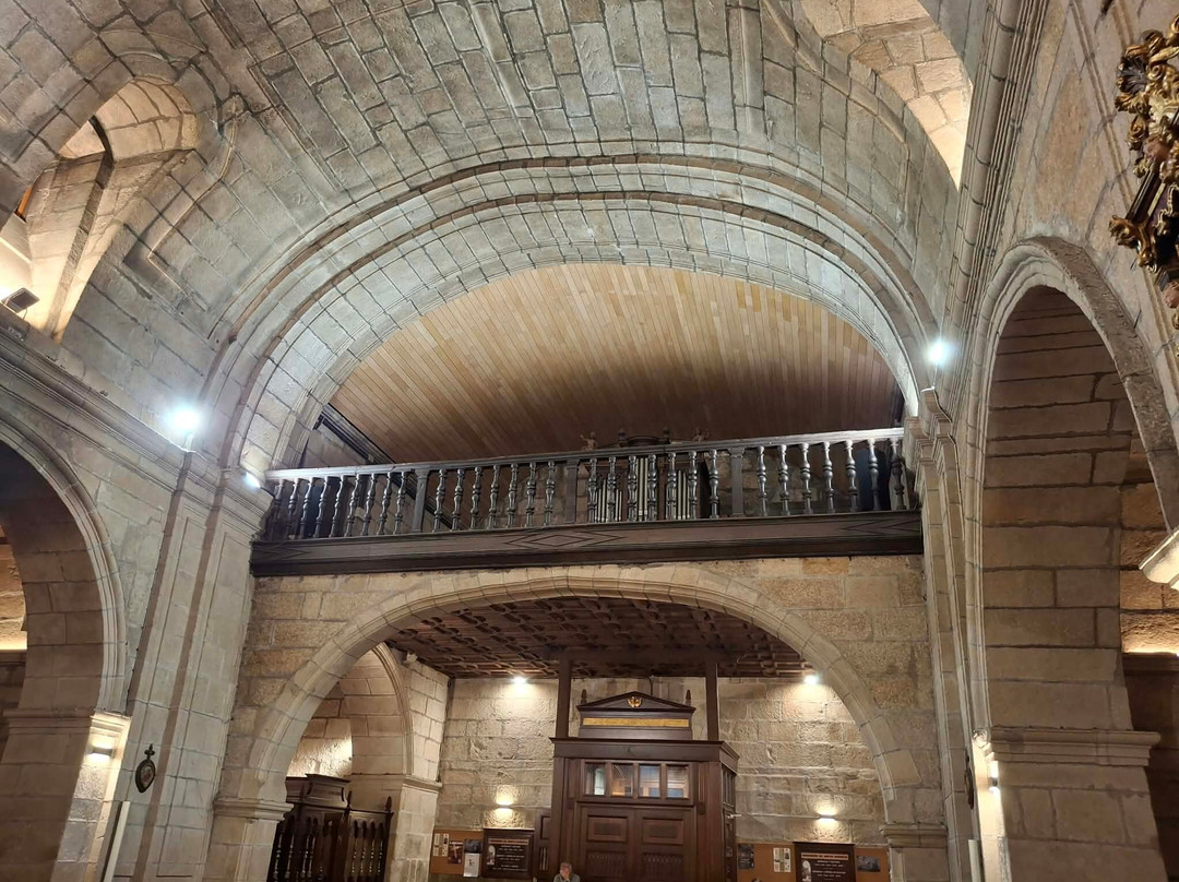 Iglesia de Santo Domingo-奥伦塞省必去景点