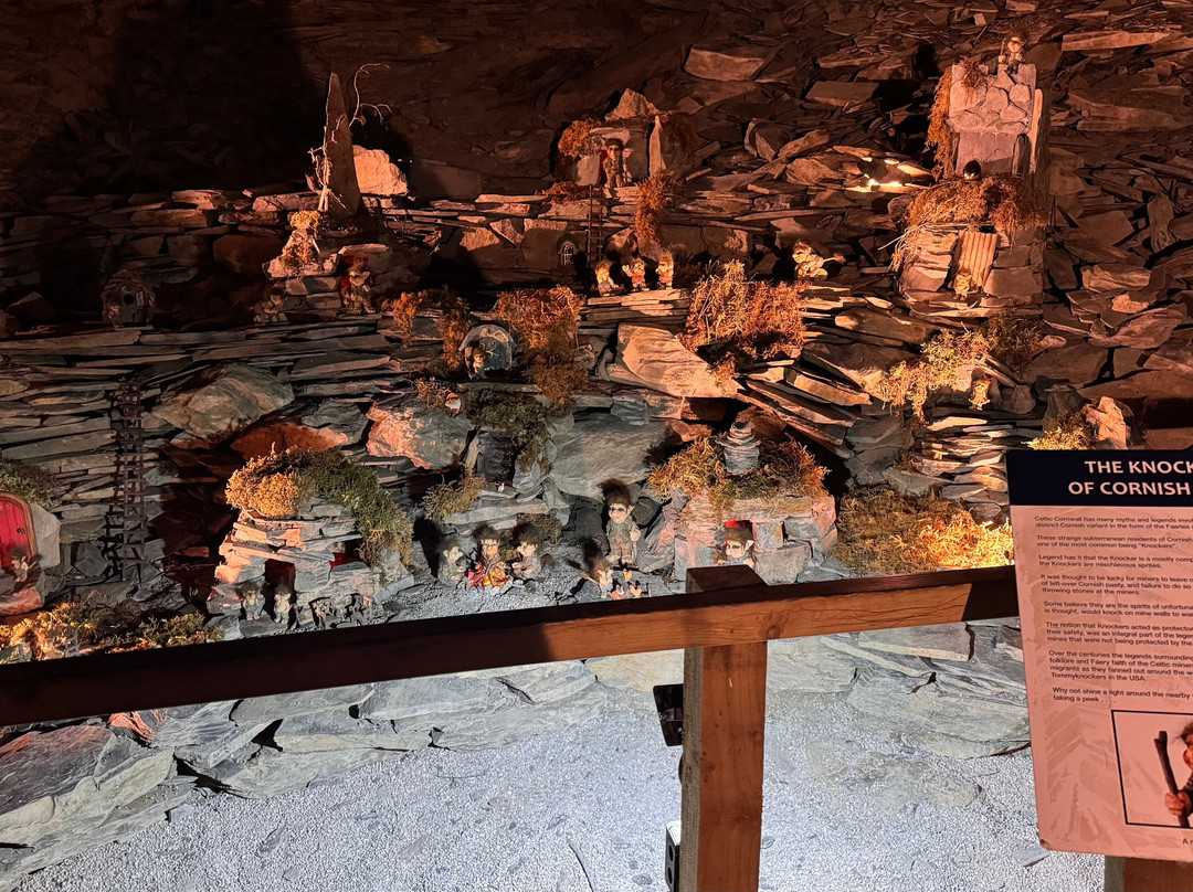 Carnglaze Caverns-利斯卡德必去景点