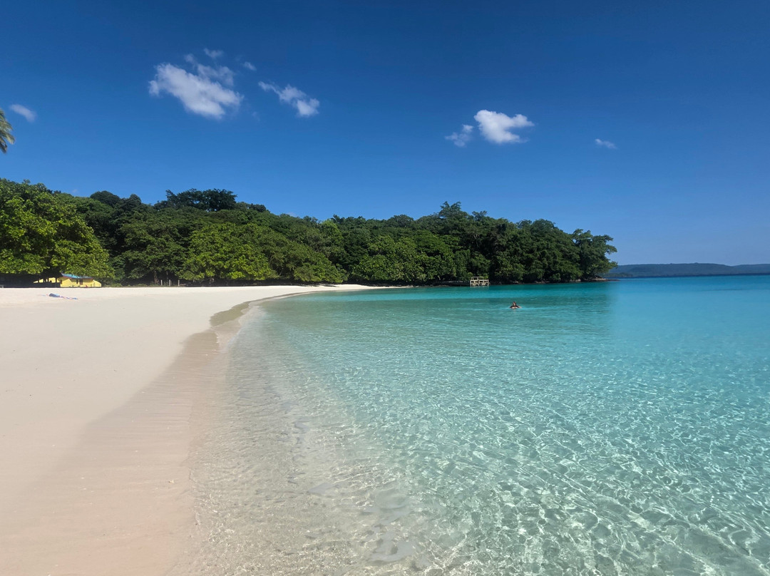 Champagne Beach-埃斯皮里图桑托岛必去景点