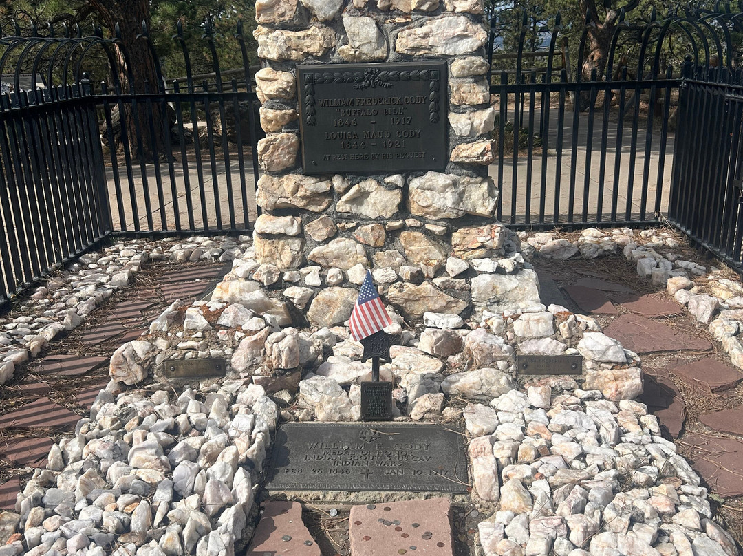 Buffalo Bill Museum And Grave-戈尔登必去景点