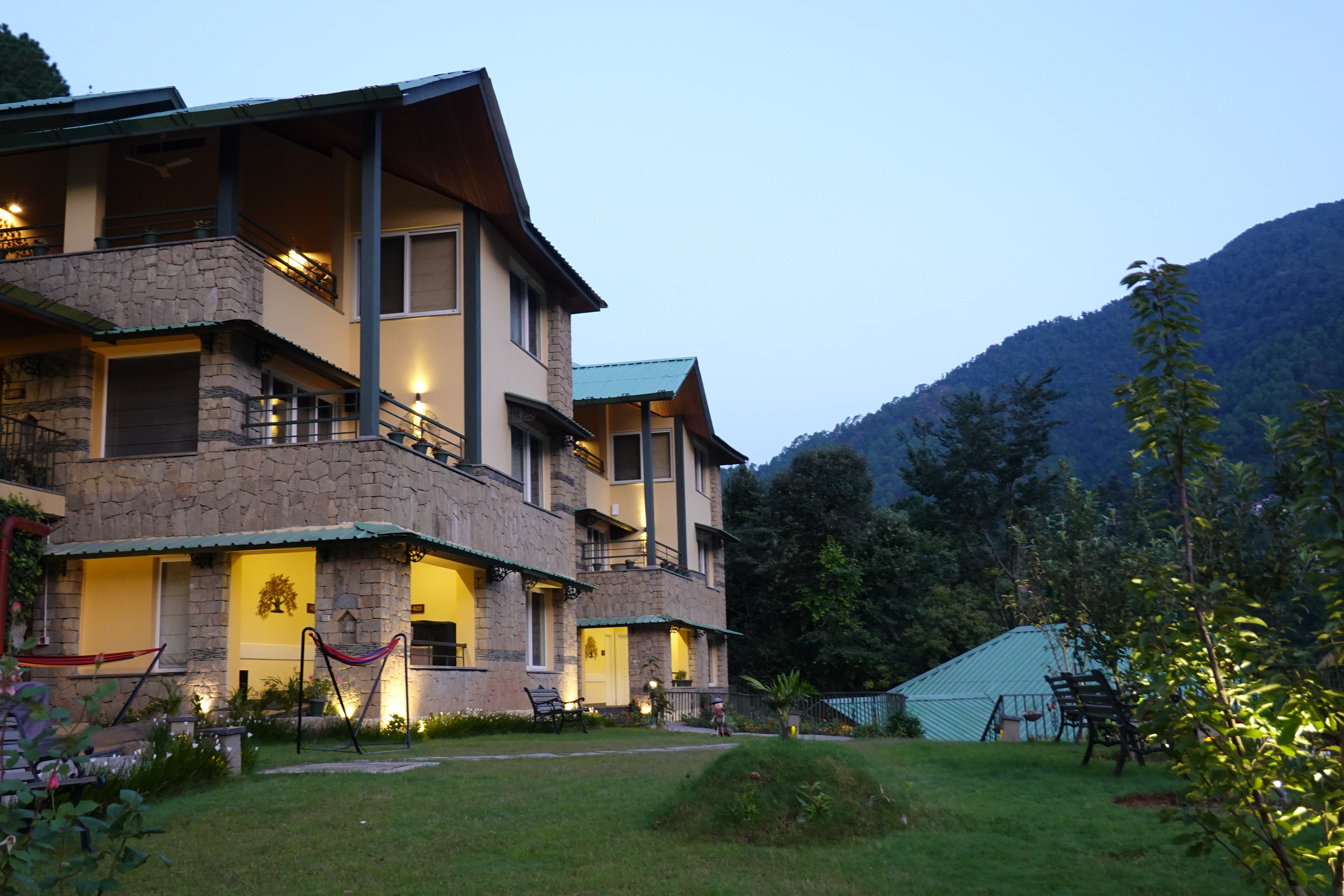 Araiya Palampur-官方