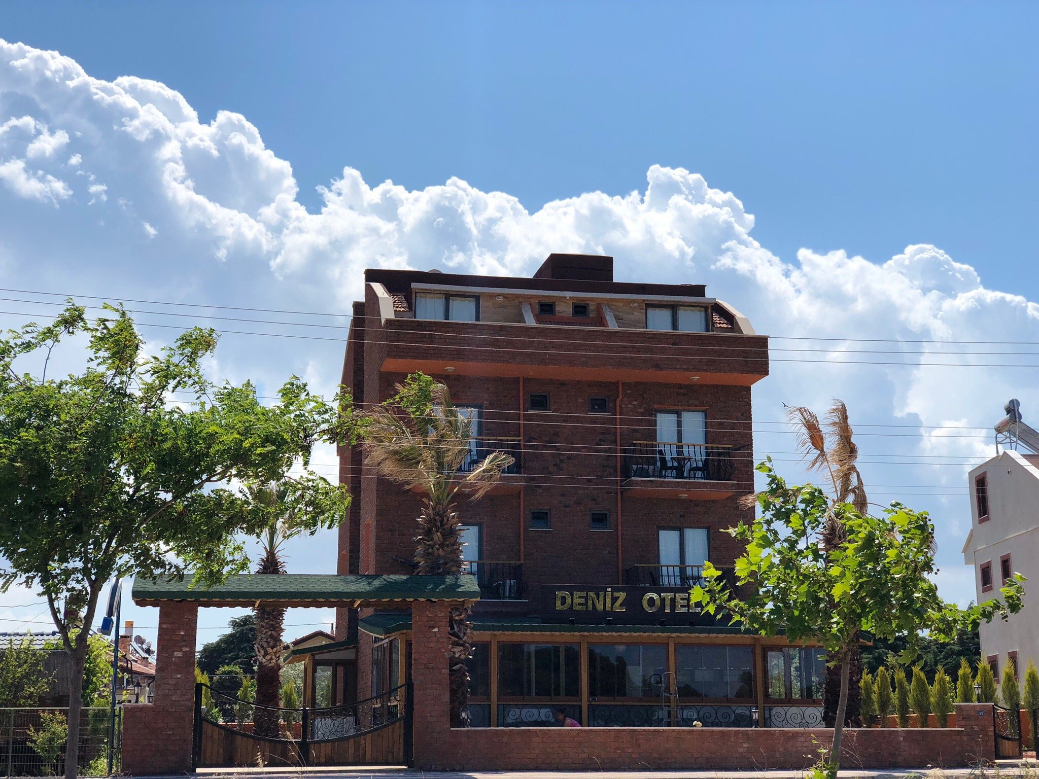 Deniz Otel-官方