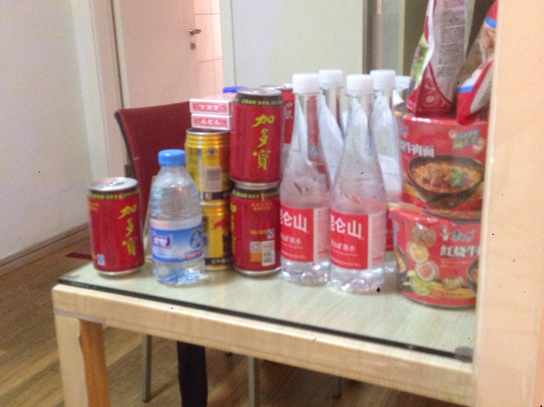 瑞安锐思特汽车连锁旅店中通店