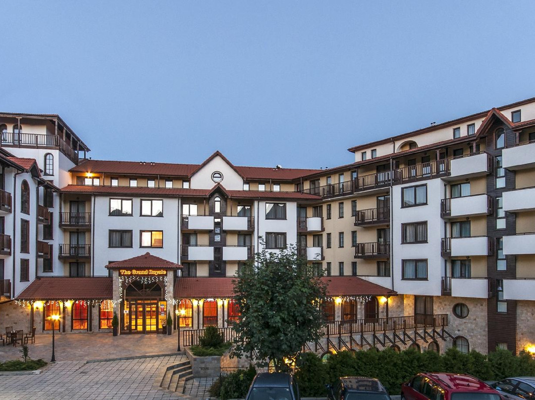 Grand Royale Hotel & Spa