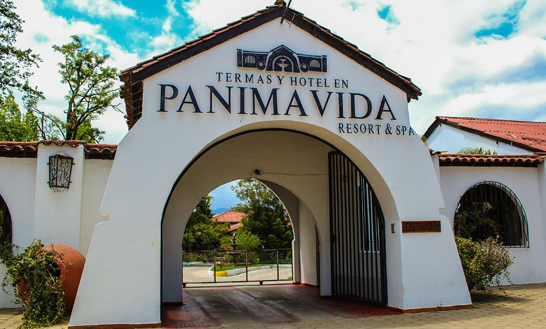 Colbun酒店住宿-Termas De Panimavida