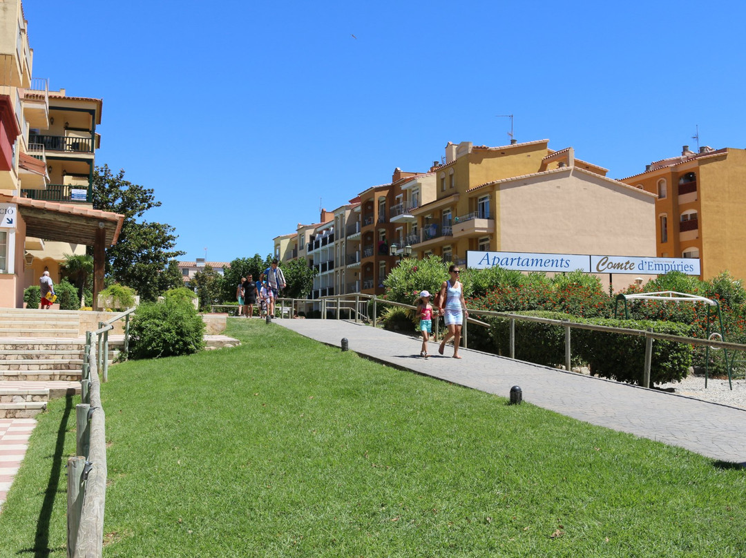 Comte D’Empuries Apartaments