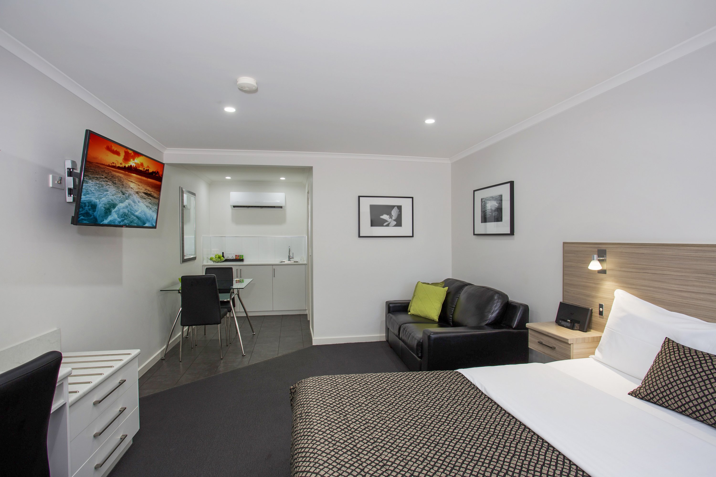 Hamilton Lonsdale Motel-官方