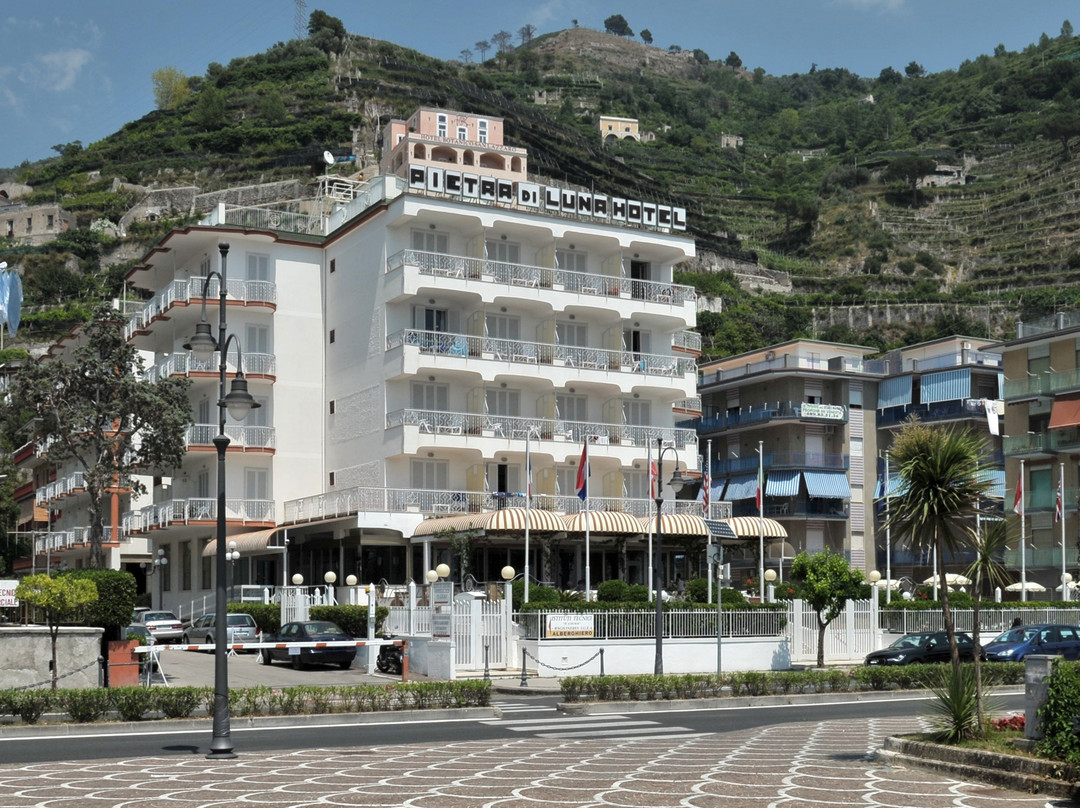 马奥莱酒店住宿-Pietra di Luna Hotel