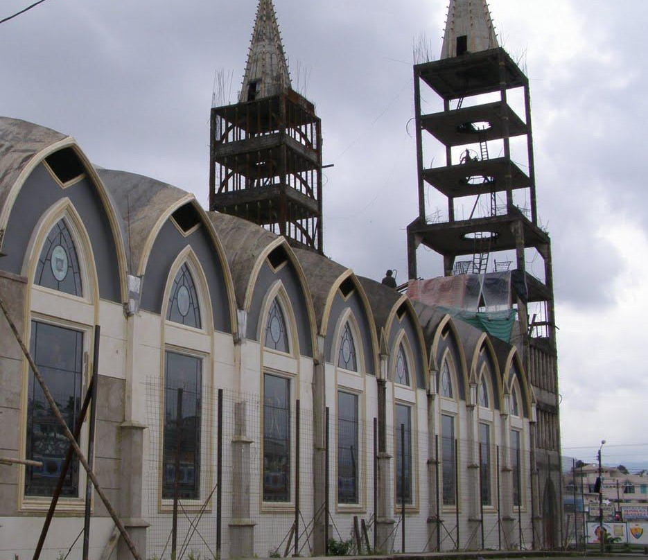 Catedral de Santo Domingo de los Colorados景点图片