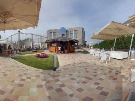 Valeas Club-波梅齐亚必去景点