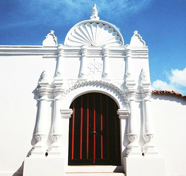 Casa De Las Ventanas De Hierro景点图片