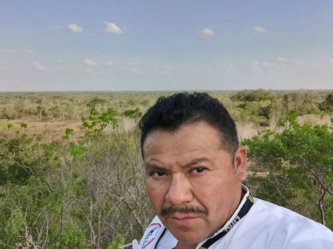 Zona Arqueologica Yaxuna. Faltan coordenadas