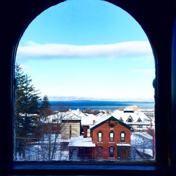 Made INN Vermont, an Urban-Chic Boutique Bed and Breakfast-浴室