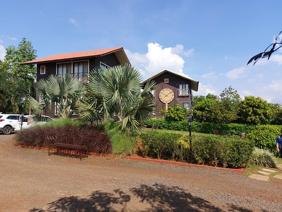 Lake Vaitarna Resort主图